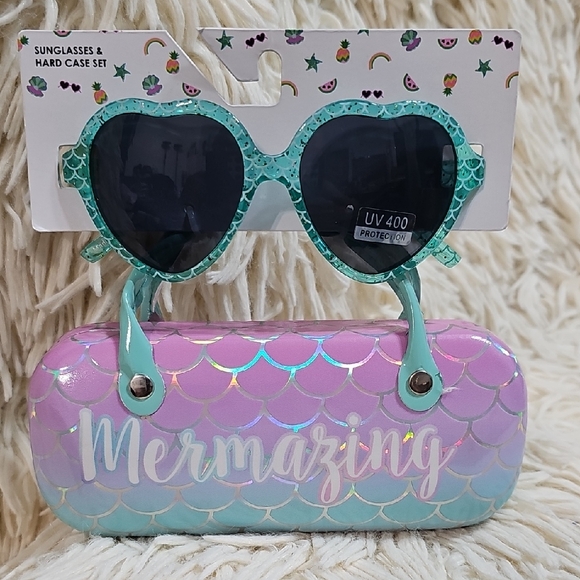 Capelli of New York Other - Mermazing Kids Sunglasses & Case Set - Pink, Green, Purple Shiney